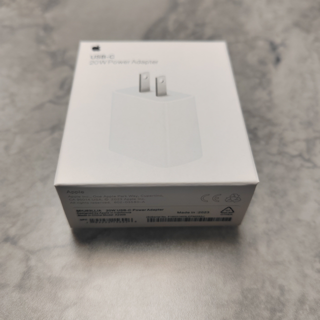  20W Adapters(European And American)