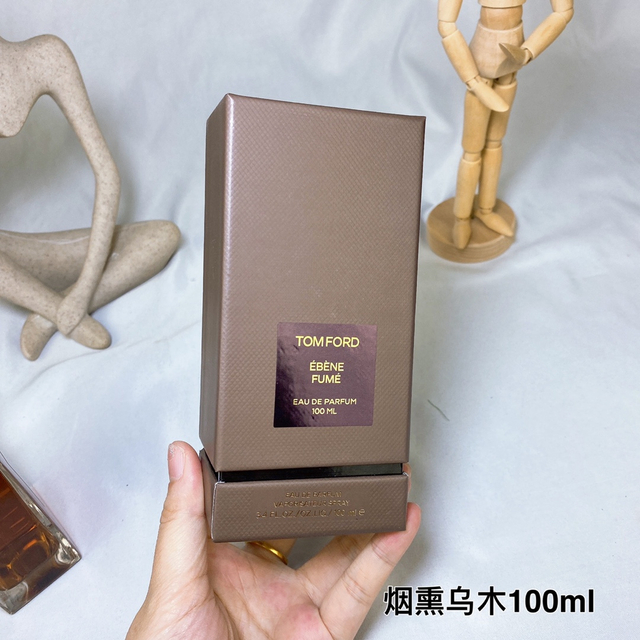 15eur---TOM FORD 烟熏乌木100ml