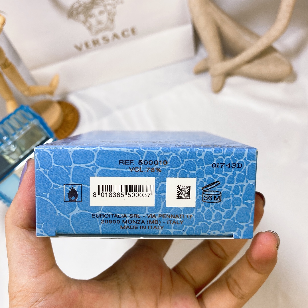 15eur---VERSACE 云淡风轻绅情男士淡香水100ml