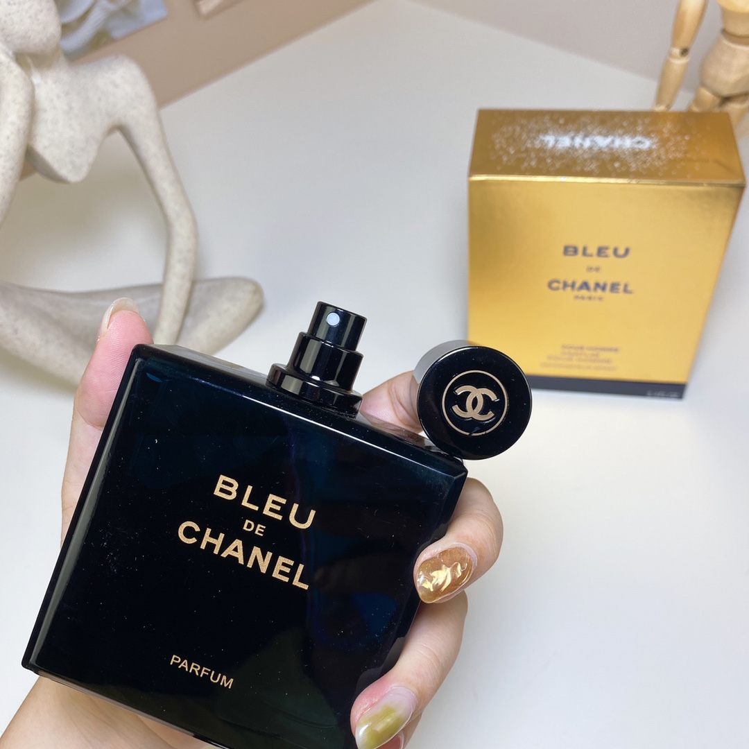 16eur---Chanel 木盒蔚蓝男士香精版 100ml
