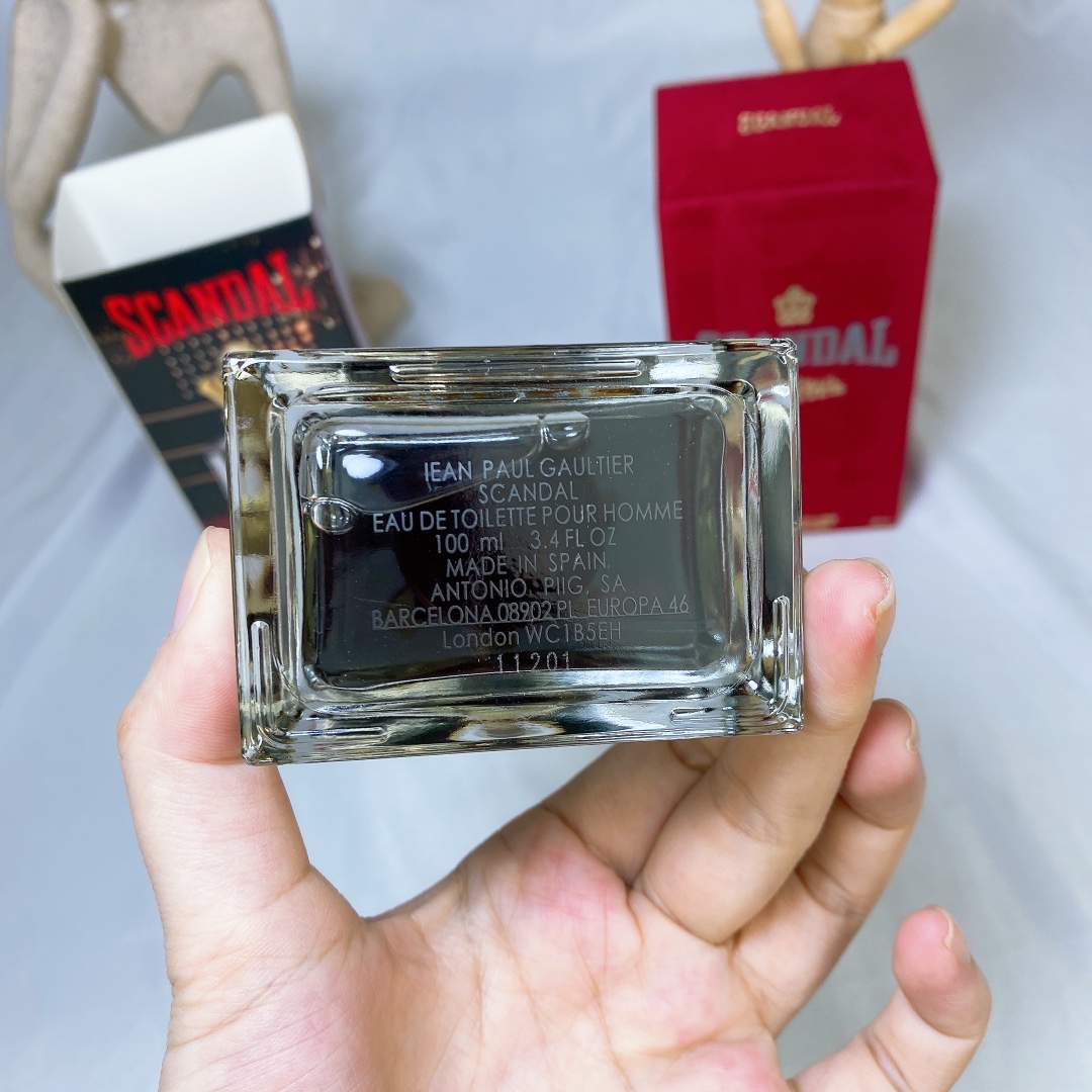 17eur---Jean Paul Gaultier 丑闻男士edt 100ml