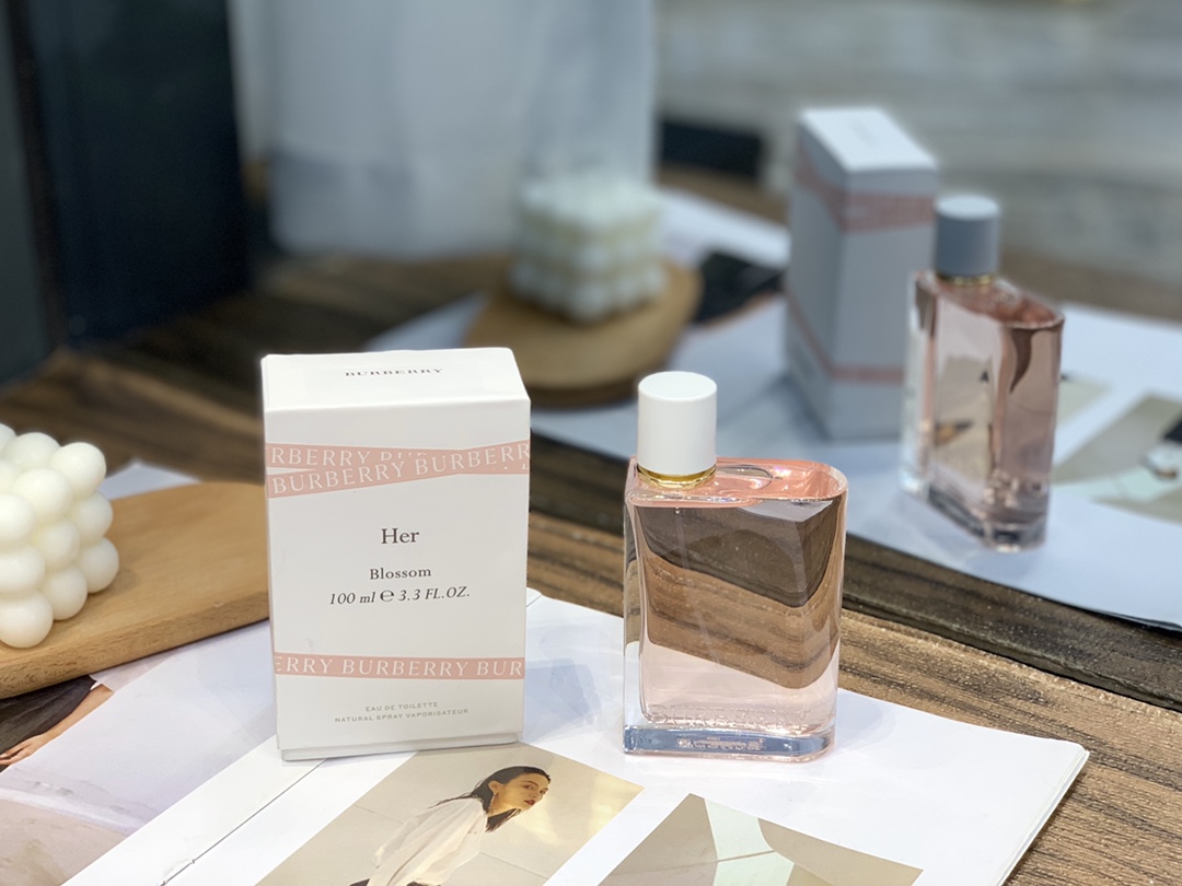 15eur---Burberry巴宝莉花与她淡香100ml