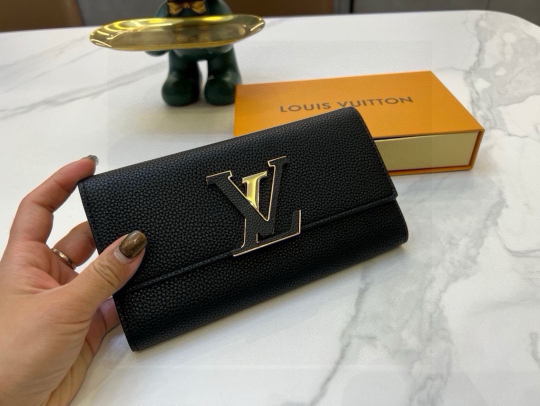 19eur--- LV BLACK size：20*11*2.5cm