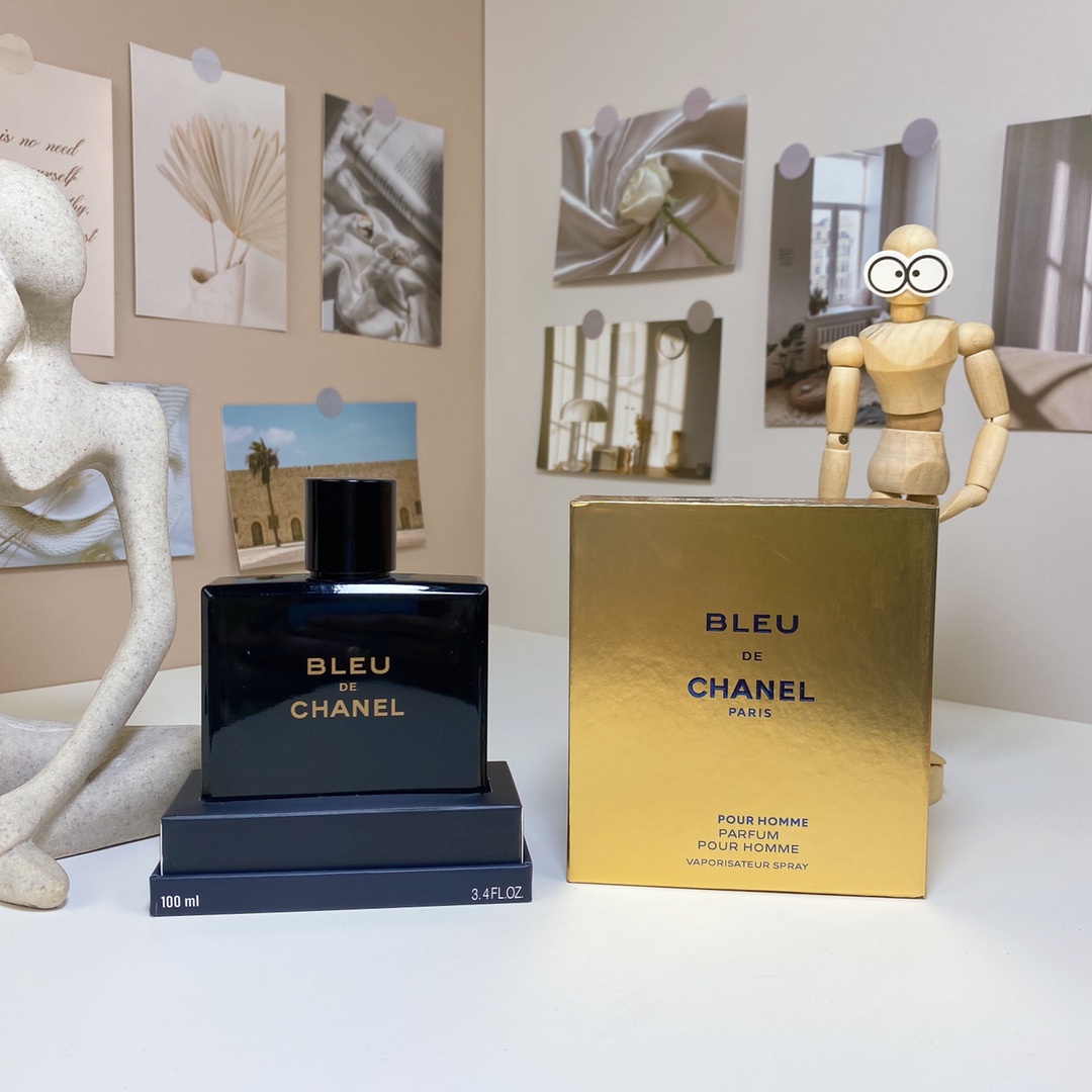 16eur---Chanel 木盒蔚蓝男士香精版 100ml