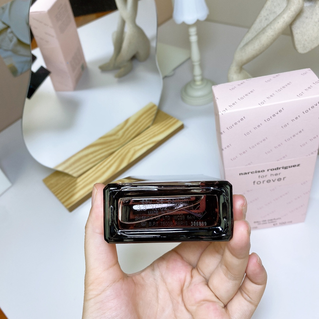 15eur-naiciso 她的同名永恒版100ml