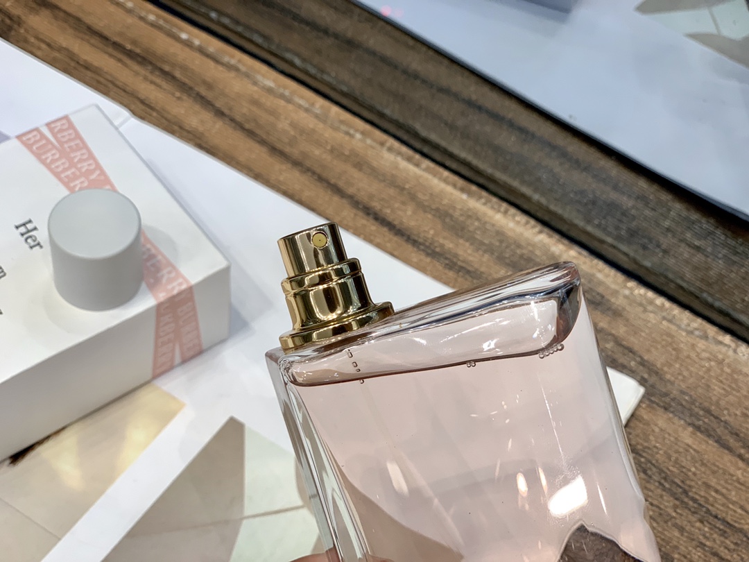 15eur---Burberry巴宝莉花与她淡香100ml