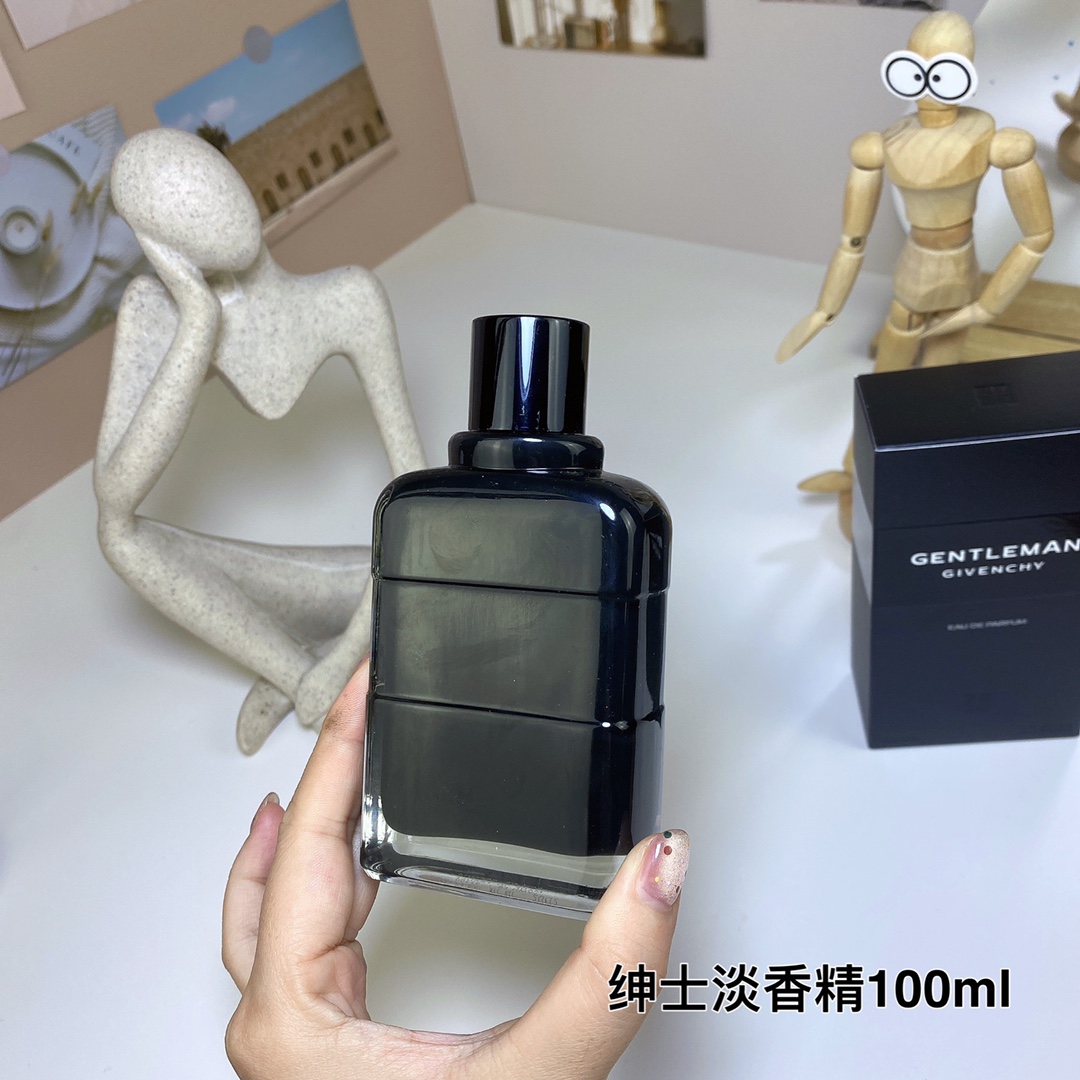 15eur---Givenchy 绅士淡香精