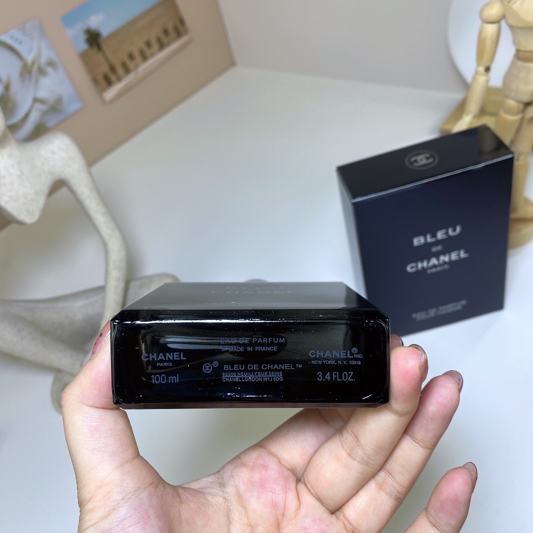 15eur---Chanel 蔚蓝男士 Eau De Parfum 100ml
