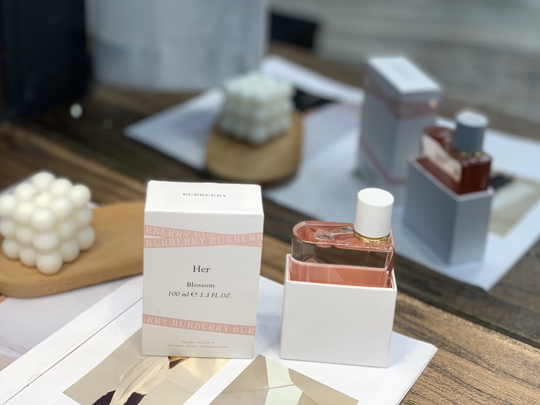 15eur---Burberry巴宝莉花与她淡香100ml