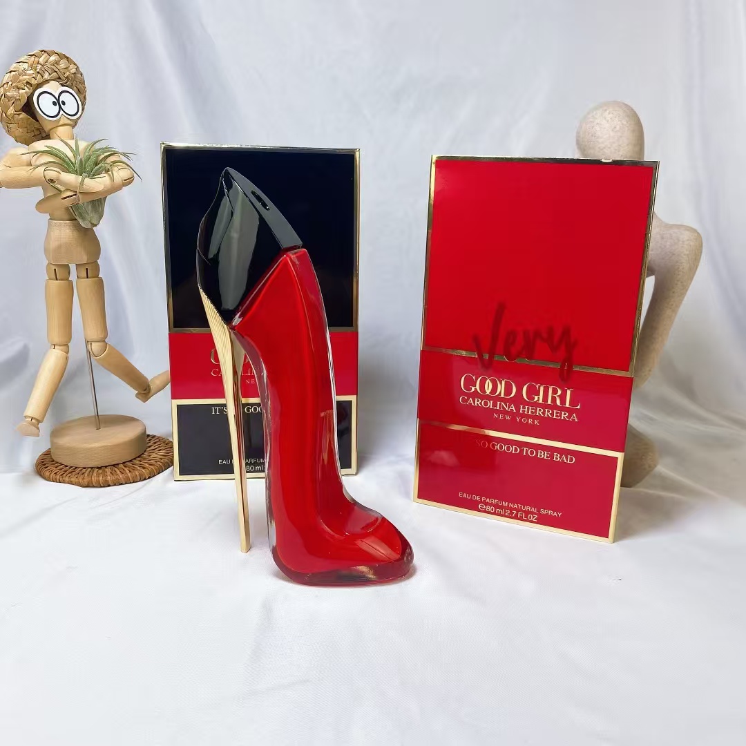 Carolina Herrera Solid Red High Heels 80ml