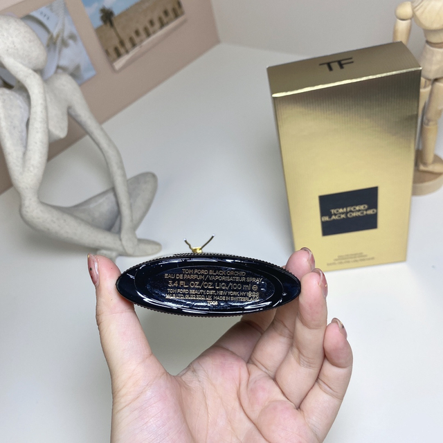 15eur---TOM FORD 午夜禁忌兰花100ml