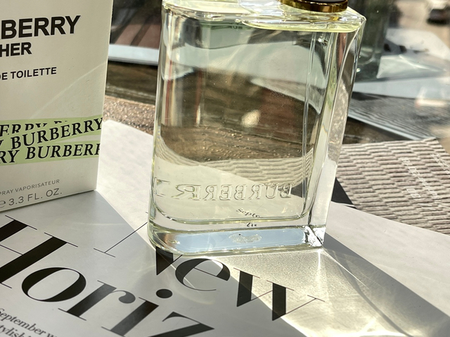 15eur---Burberry巴宝莉花与她果漾青提软糖edt女士淡香水100ml