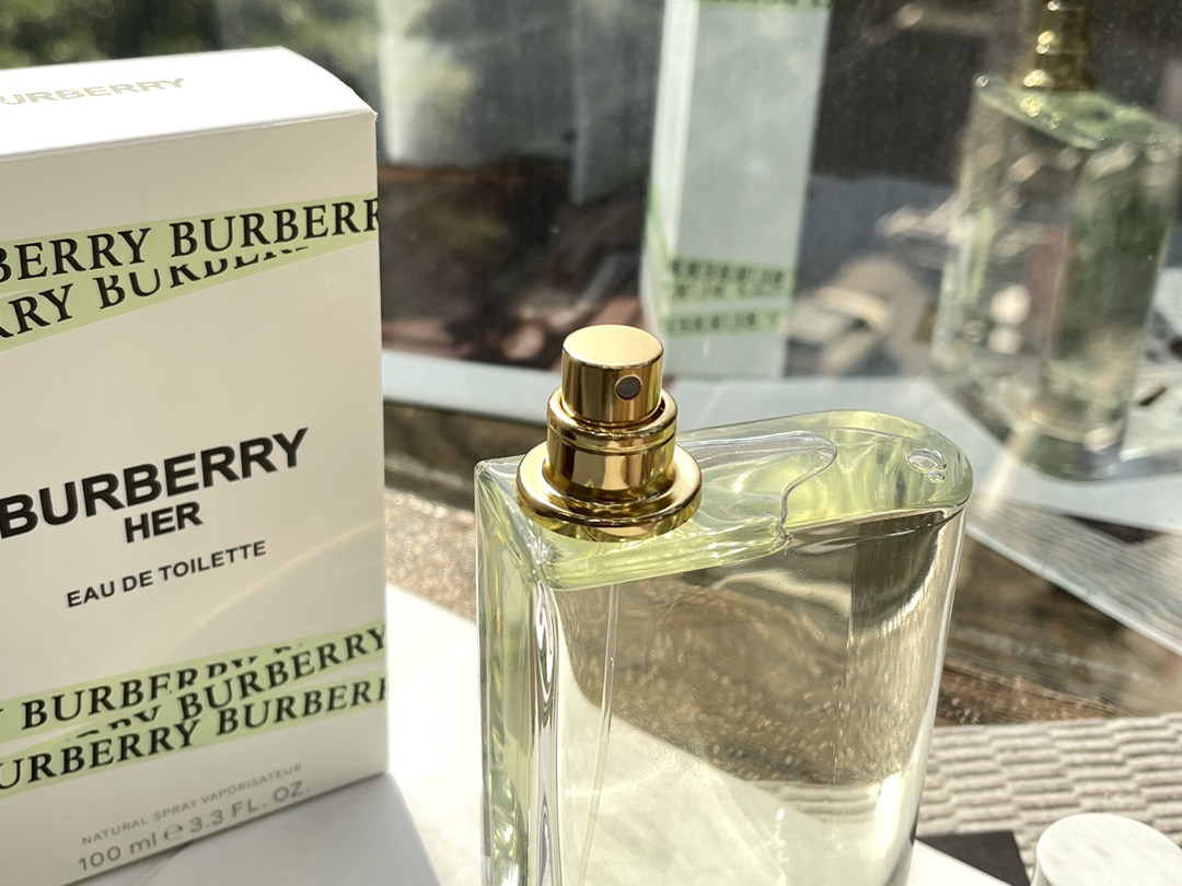 15eur---Burberry巴宝莉花与她果漾青提软糖edt女士淡香水100ml