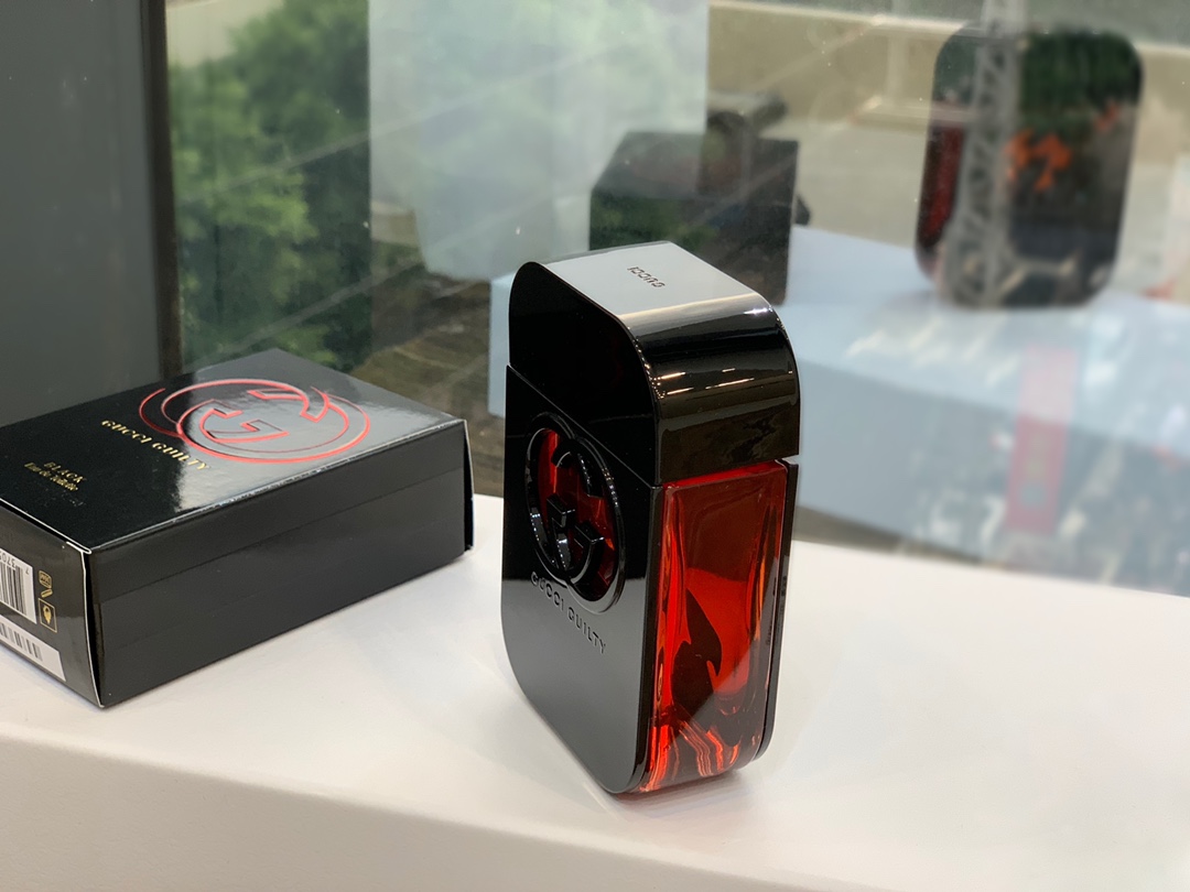 15eur---Gucci 罪爱暗流惹火女士