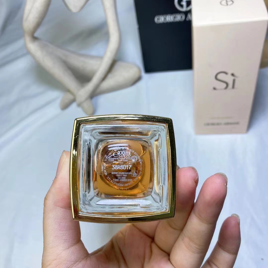 15eur---Armani 阿玛尼挚爱女士经典版