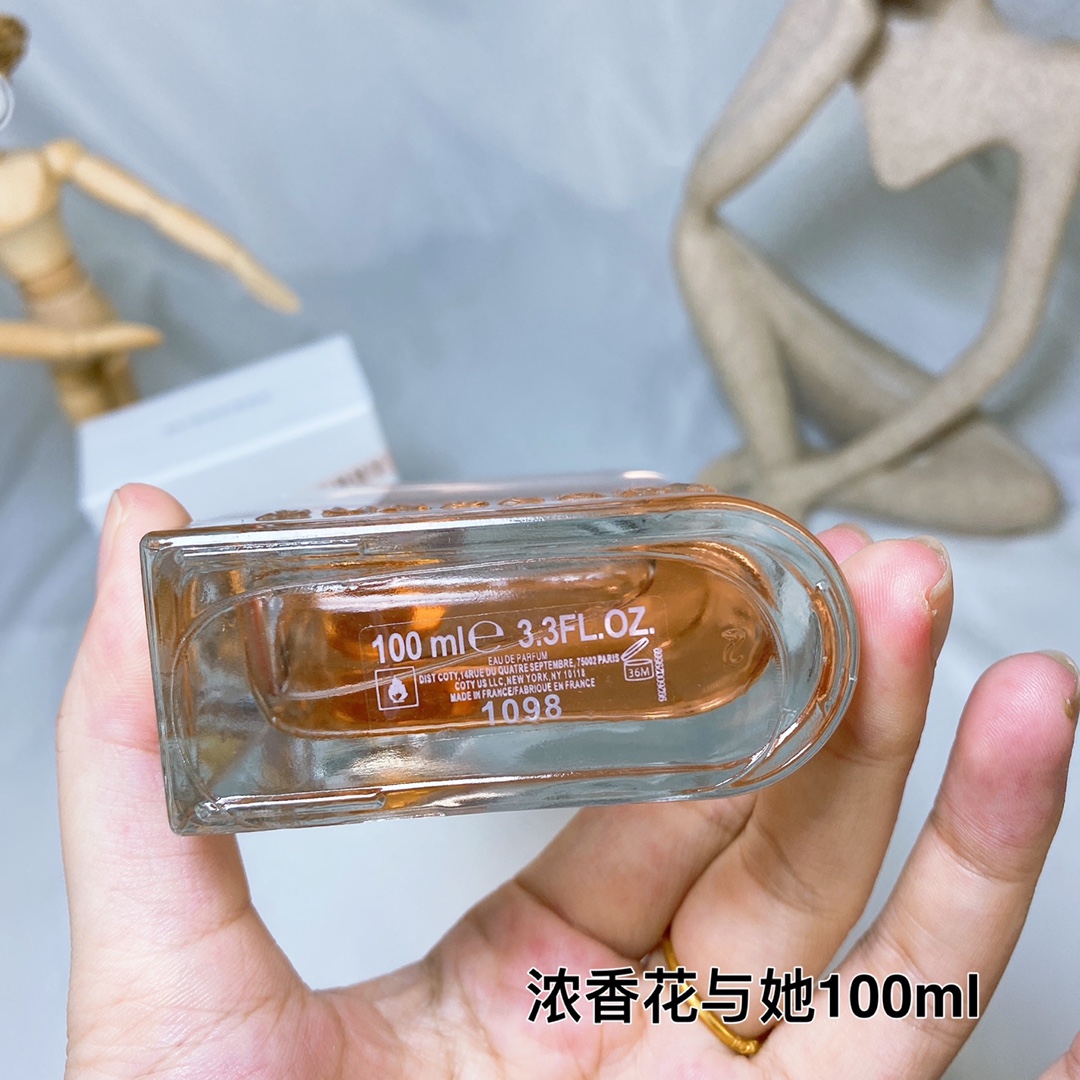 15EUR---Burberry巴宝莉花与她梦幻粉浓香水EDP 100ml