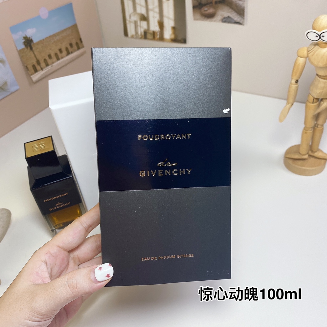15eur---Givenchy 惊心动魄