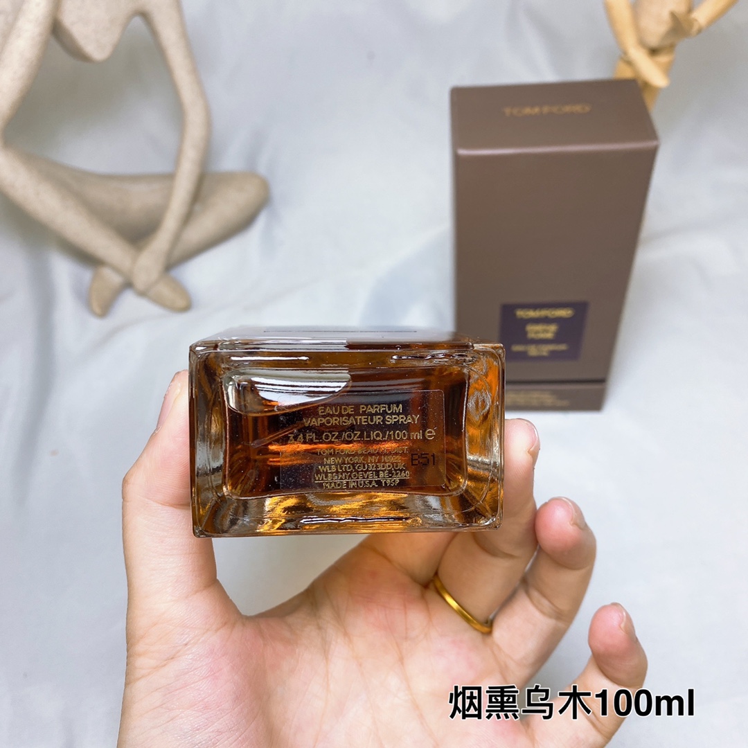 15eur---TOM FORD 烟熏乌木100ml
