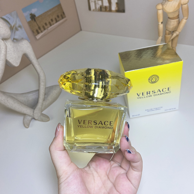 15eur---VERSACE 幻影金钻(黄水晶)90ml