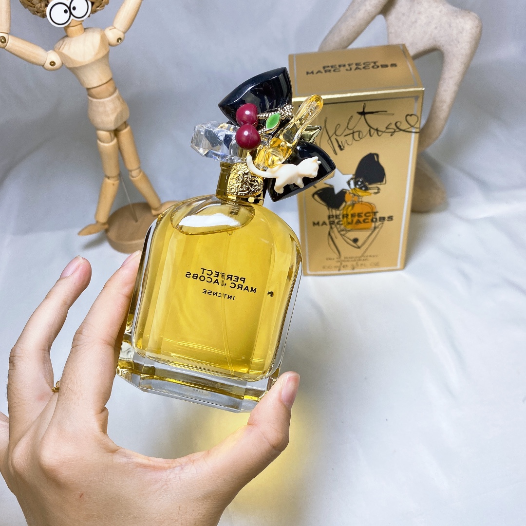 15eur-Marc Jacobs 雏菊淡香 100ml