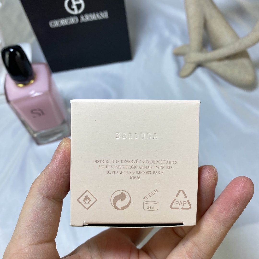 15eur---Armani粉瓶挚爱浓香花香100ml