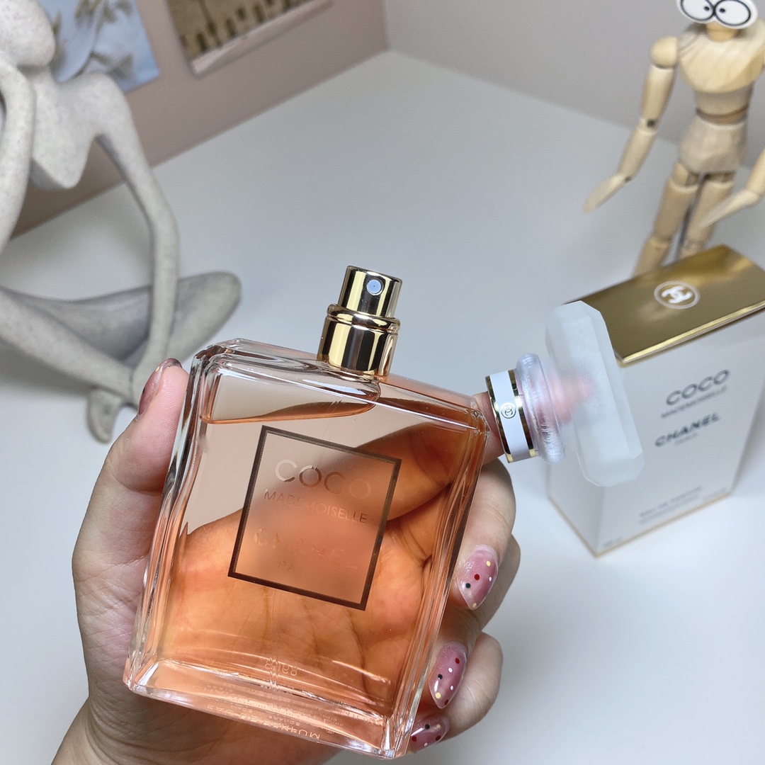 15eur---Chanel 白可可小姐 Eau De Parfum 100ml