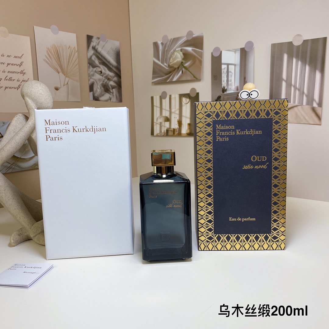 15eur---Maison Francis Kurkdjian 丝缎乌木 200ml