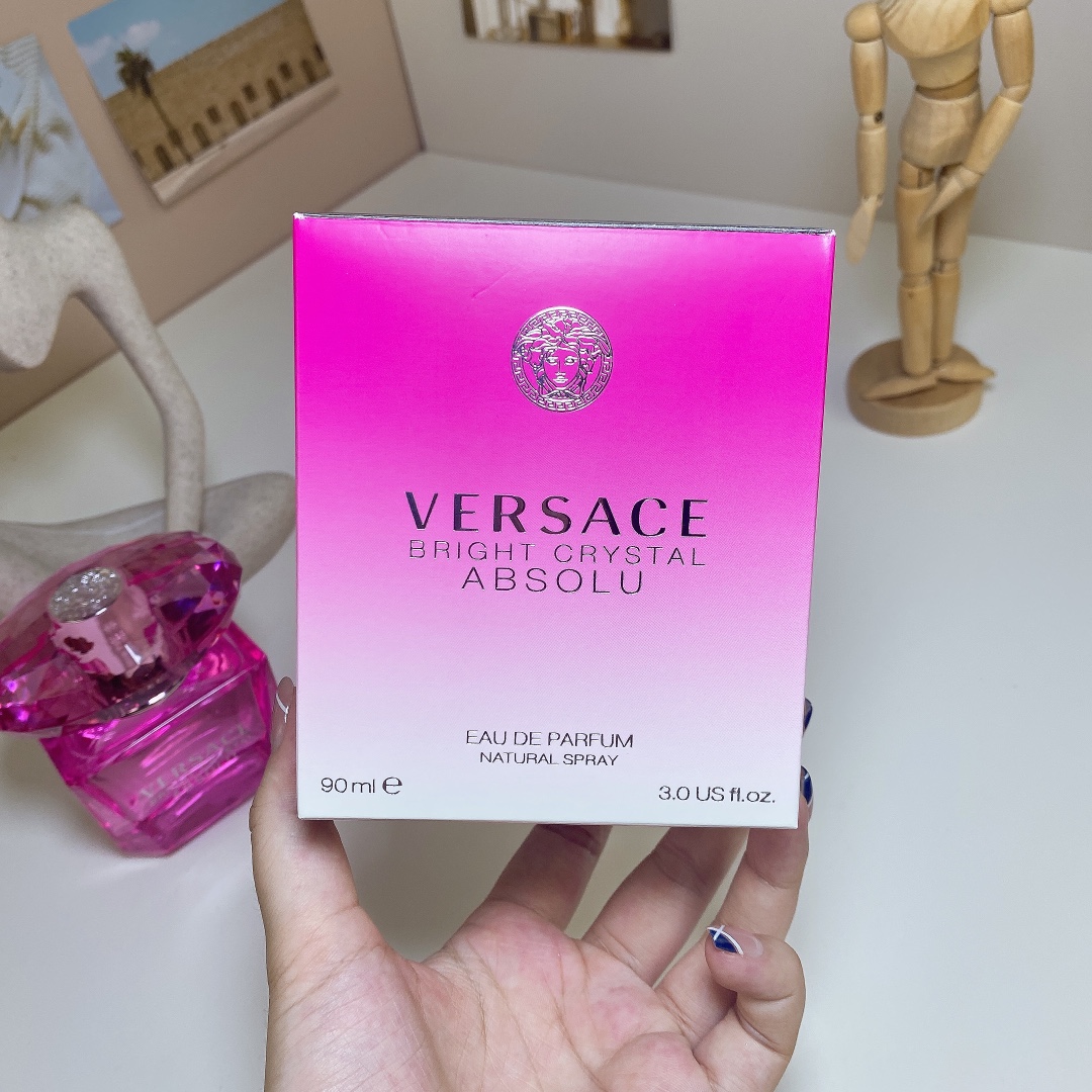 15eur--Versace 臻垫玫红钻香恋水晶精粹 100ml