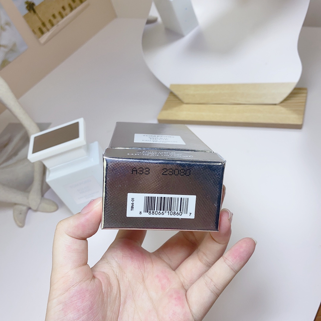 15eur---TOM FORD 雪映流光冰雪太阳100ml