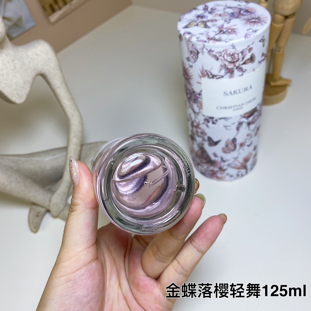 16eur----DIOR 金蝶落樱轻舞 100ml